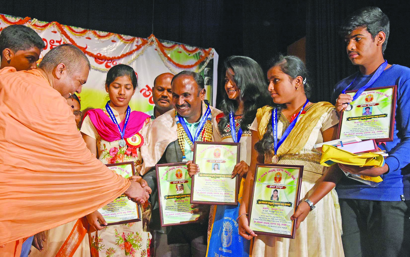 ದೇವದಾಸಿ ಪದ್ಧತಿ ಇಂದಿಗೂ ಜೀವಂತವಿರುವುದು ದುರಂತ: ನಿಡುಮಾಮಿಡಿ ಶ್ರೀ